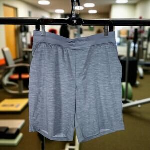 Lululemon Men Large Textured Gray T.H.E. Linerless 9" Performance Athletic Short
